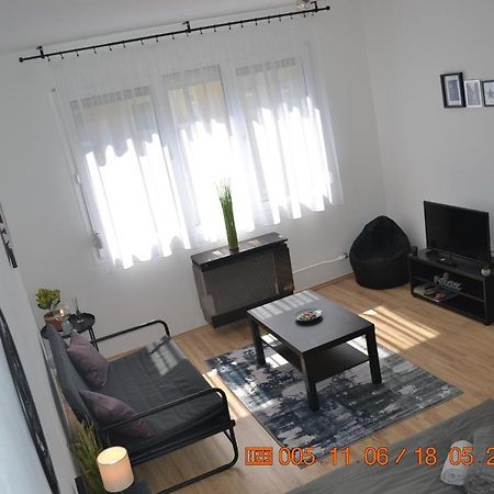 Sziget Apartman Έγκερ Εξωτερικό φωτογραφία