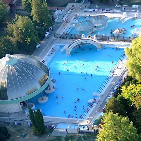 Sziget Apartman Έγκερ Εξωτερικό φωτογραφία