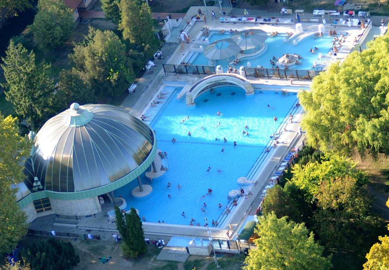 Sziget Apartman Έγκερ Εξωτερικό φωτογραφία