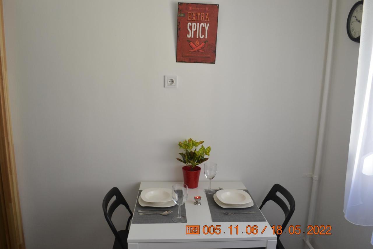 Sziget Apartman Έγκερ Εξωτερικό φωτογραφία